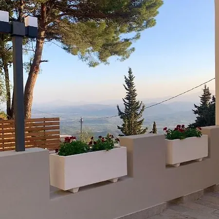 Tarsis Guest house Baunei