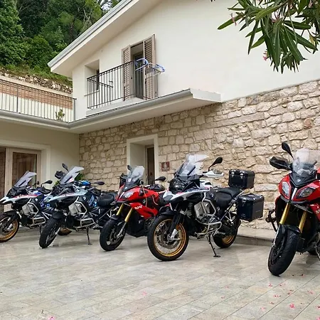 Tarsis Guest house