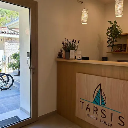 Tarsis 3*